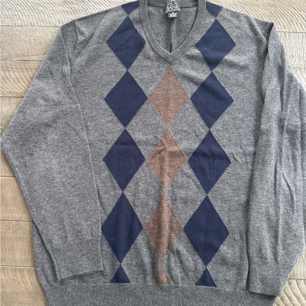 Jos. A. Bank V-Neck Sweater Gray and Blue Argyle